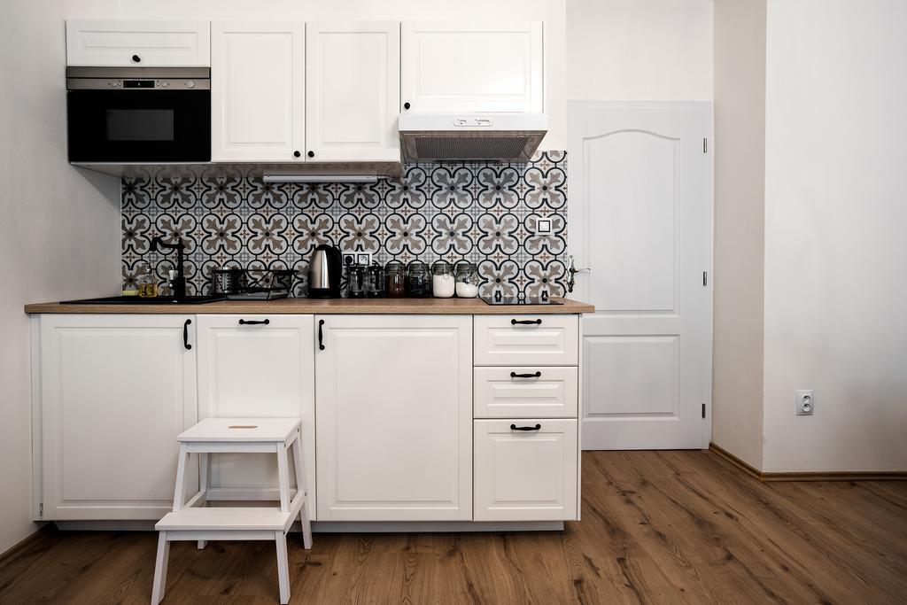 Apartment Gesse Brezinova Praga Zewnętrze zdjęcie