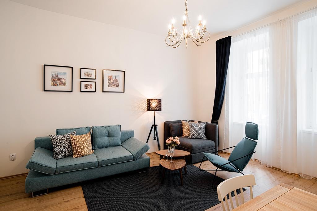 Apartment Gesse Brezinova Praga Zewnętrze zdjęcie
